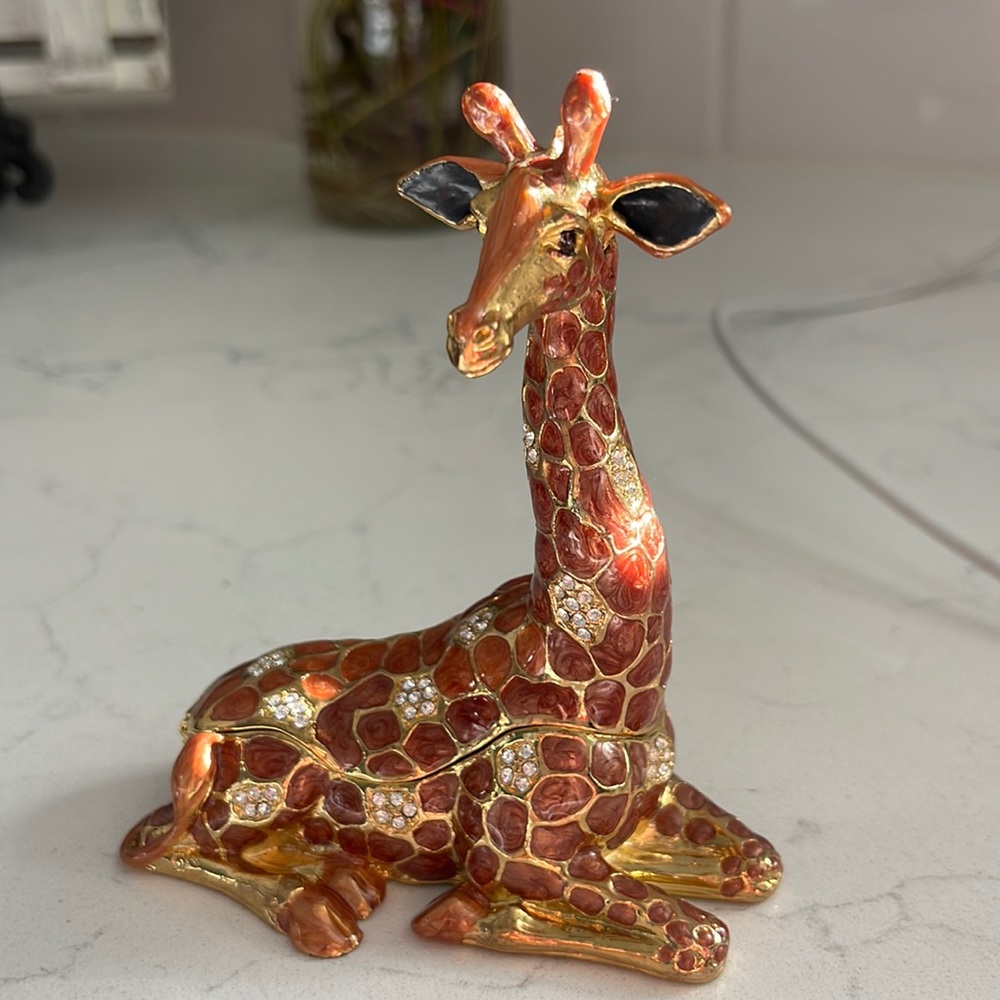 Giraffe - Bejeweled Enamel Trinket Box ,Pewter jewellery box,